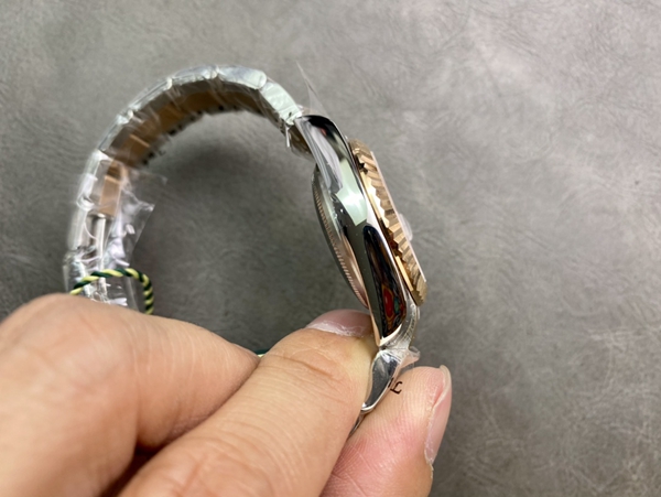 激安ロレックス内部構造